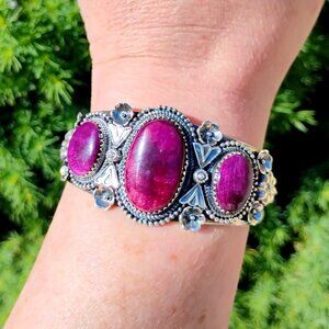 Southwest Purple Spiny Oyster Sterling Silver Cuff Bracelet Floral Design